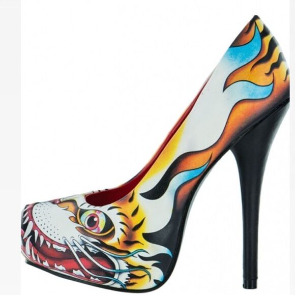 NIB Iron Fist Ruthless Platform Heel - Picture 2 of 6